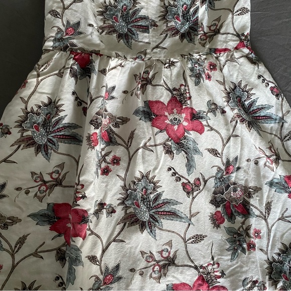 LOFT summer Floral Dress - Picture 2 of 14